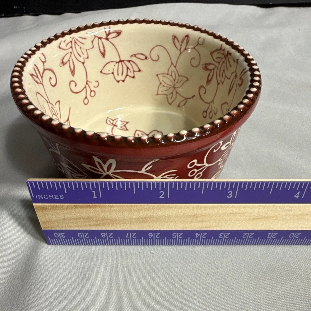 Temp-tations Floral Lace Cranberry Red Round Serving Bowl Baker w/ Plastic Lid